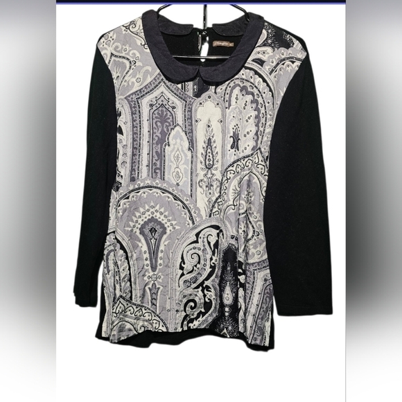 J. McLaughlin Tops - J. McLaughlin EUC Elegant Black and Gray Paisley Women's Top XL PTP 22